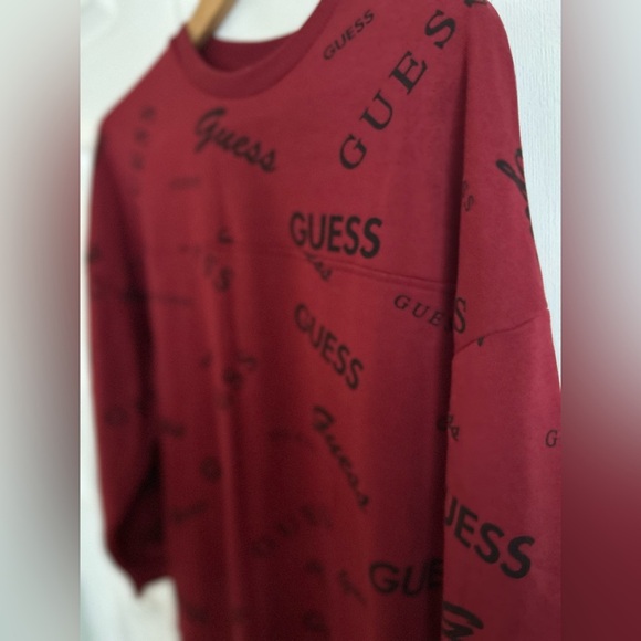 Guess high low  sweatshirt - Picture 8 of 11